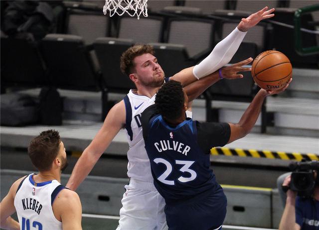 为比赛增添 为比赛增添