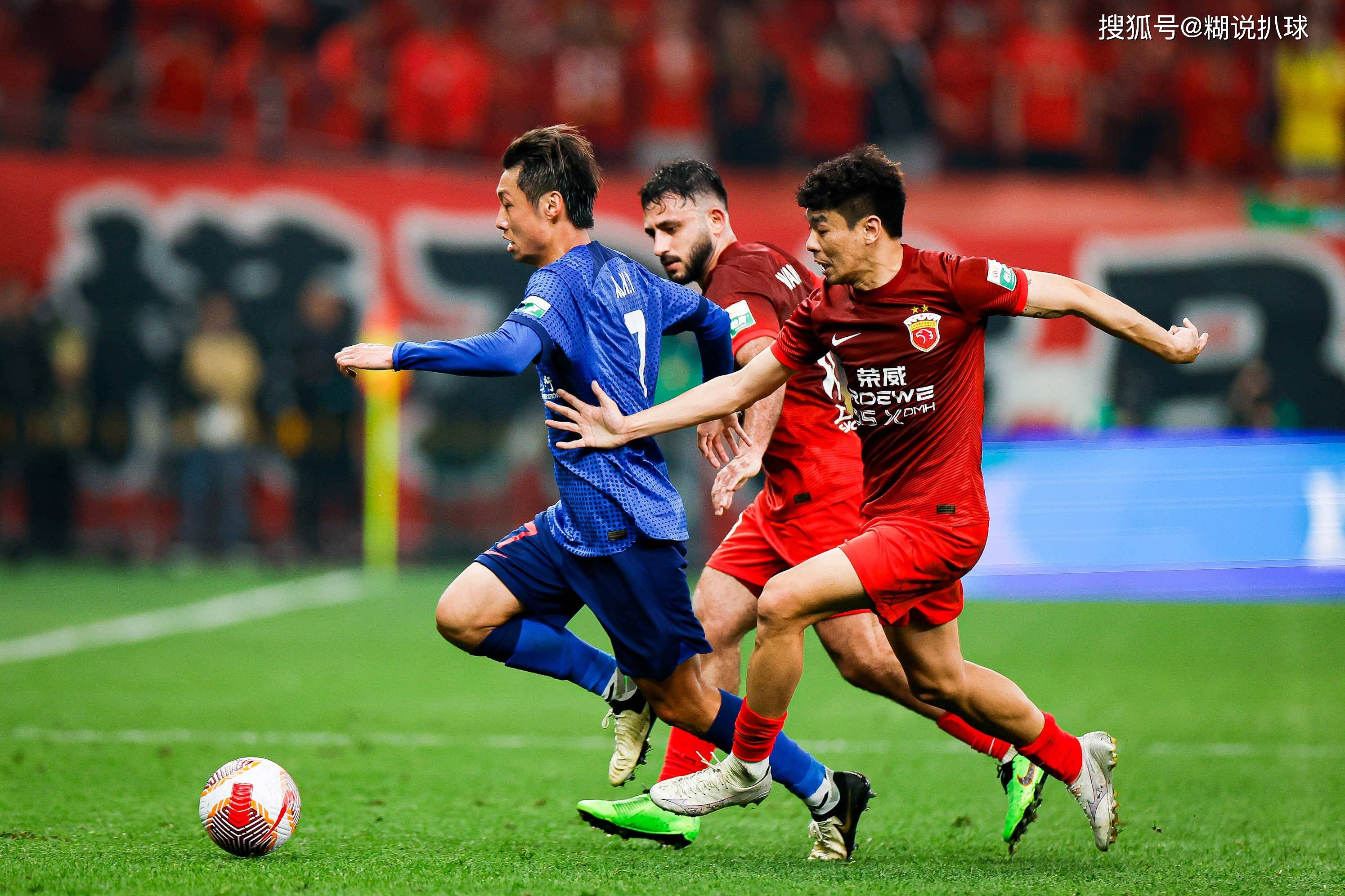 眼中似乎是 眼中似乎是