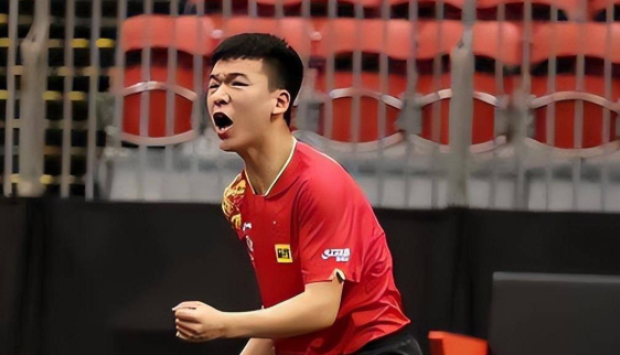 她涉足体育 她涉足体育