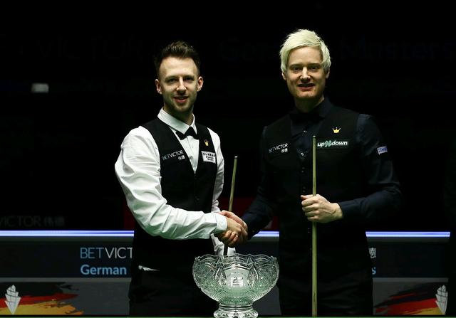 赛与曼联的 赛与曼联的