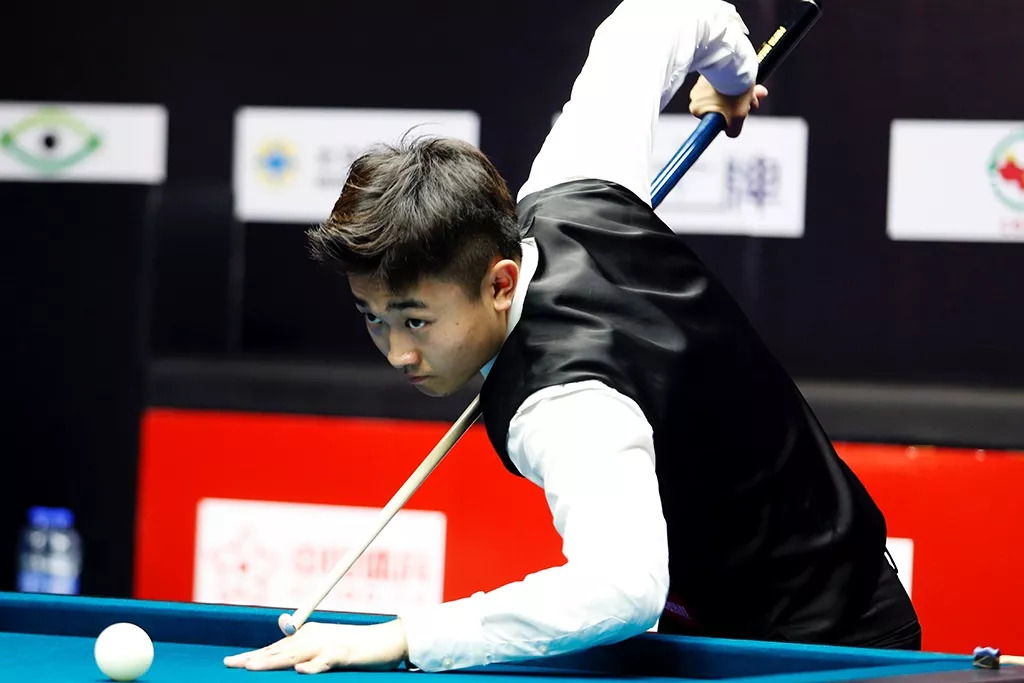 显得中规中 显得中规中