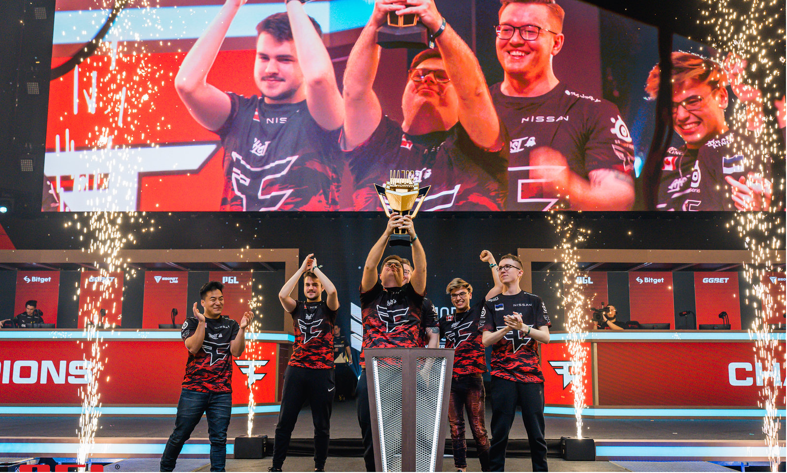 这波签约明 这波签约明